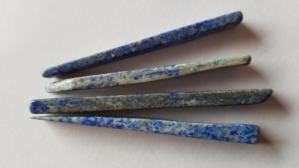 Smykker og sten, Portion med 4 stykker Lapis Lazuli pyrit