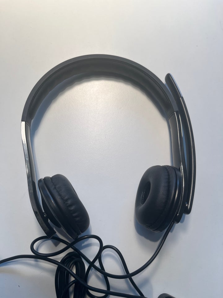 Headset, Microsoft, God