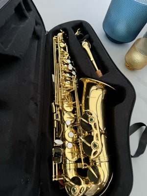 Saxofon, Startone, En Startone saxofon, der intet fejler eller gået i stykker.

Kvittering medfølger