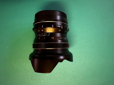 Objektiv, andet mærke, PERGEAR 12mm F2 Wide-angle Manual Focus objektiv til Fuji X-mount. Et objekti