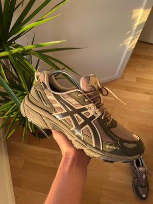 Sneakers, Asics, str. 46,  Grøn,  Næsten som ny, Asics Gel Venture 6 GTX Gore Tex