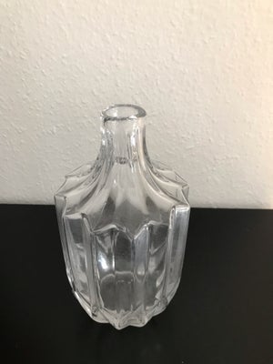 Glas, Flaske/ karaffel, Olerios Glas flaske/ vase/ Karaffel
H: 23 cm Ø: 12 cm