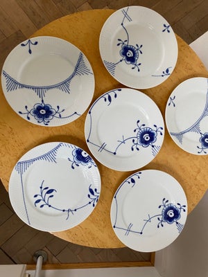 Porcelæn, Tallerkener, Royal Copenhagen, Seks brugte Mega Mussel frokosttallerkener. 
22 cm. i diame