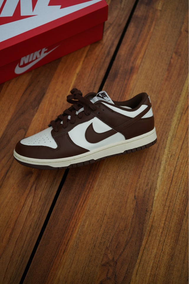 Sneakers, str. 41, Nike