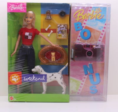 Barbie, Barbie weekend, RESERVERET.......Barbie Weekend dukke med hund og kamera.
Mattel 2004
Helt n