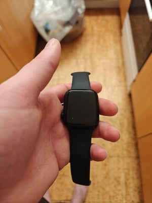 Smartwatch, Apple, Apple watch series 7 med GSM og WiFi.. Har kvittering og kasse.. Det har små brug