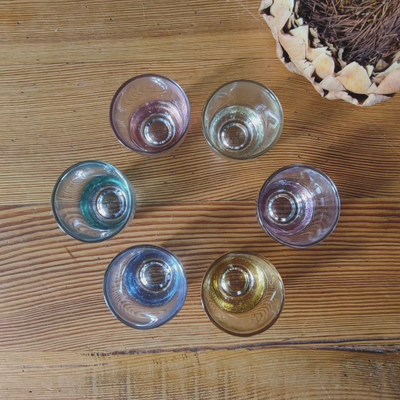 Glas, Franske likørglas, VMC Reims, Små franske retro likørglas fra VMC Reims med farvet bund der st