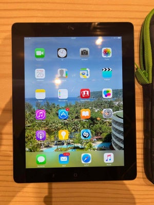 iPad 3, 32 GB, sort, Perfekt, Ipad 3 med 32 GB ram. Nulstillet og klar til brug. Fejler absolut inte