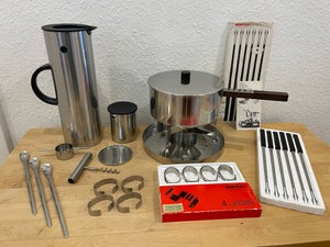 Stelton Kaffekande Arne Jacobsen DBA brugt porcel n bestik og