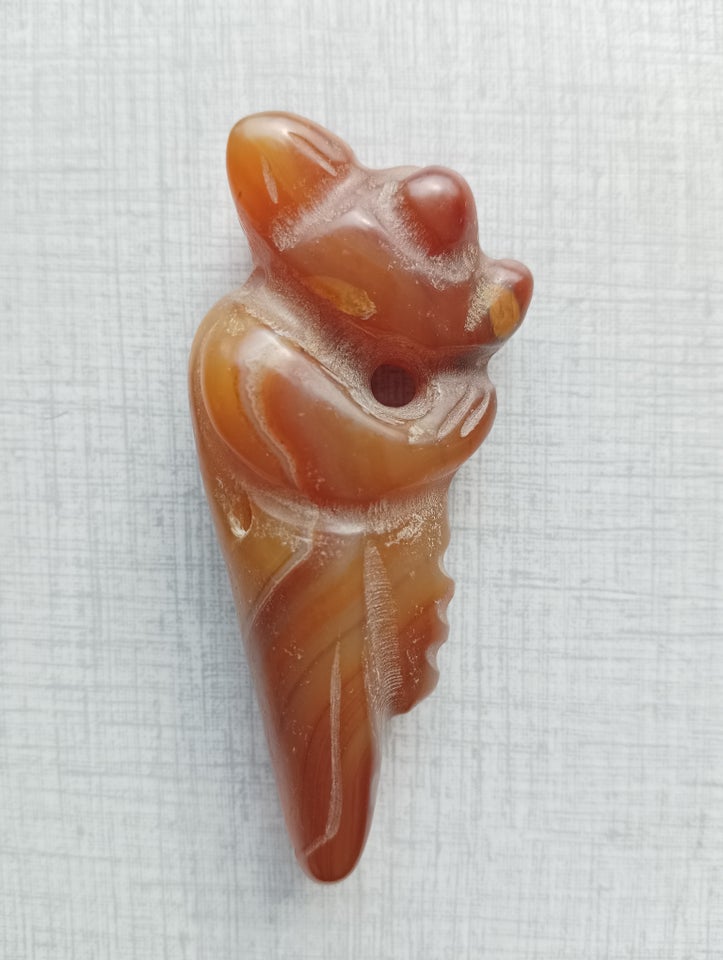 Vedhæng, jade, Gammel ægte Jade netsuke amulet figur