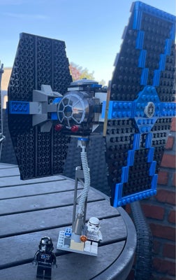 Lego Star Wars, 7146, Tie Fighter, komplet alle dele og figurer
Ingen vejledning 

Sendes for 43kr