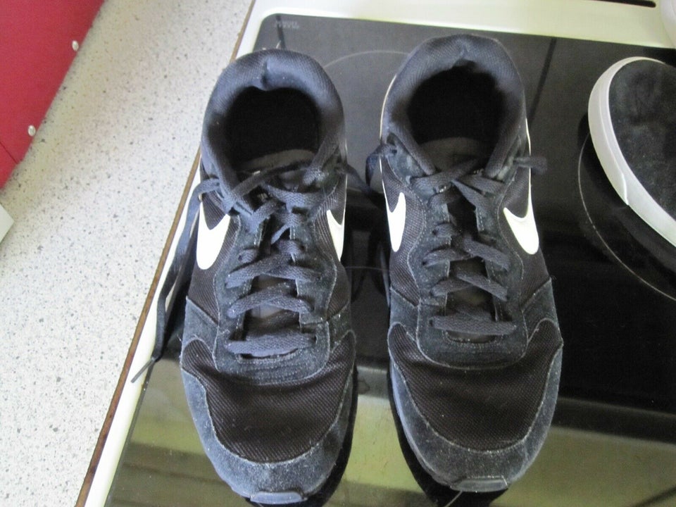 Sneakers, Nike, str. 46