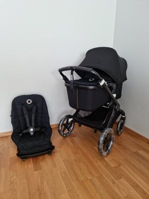 Kombivogn, Bugaboo Fox, Bugaboo Fox kombivogn i fin stand med sorte stoffer, all black stel og punkt