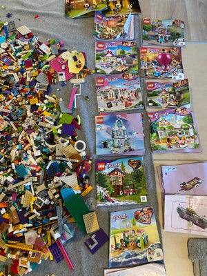 Lego Friends, Kæmpe samling af Lego Friends.
Vi har gemt nogle af brugsanvisningerne men ikke alle, 