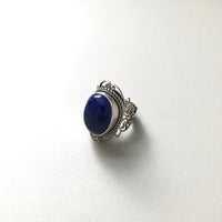 Fingerring, sølv, Sølvring med lapis lazuli