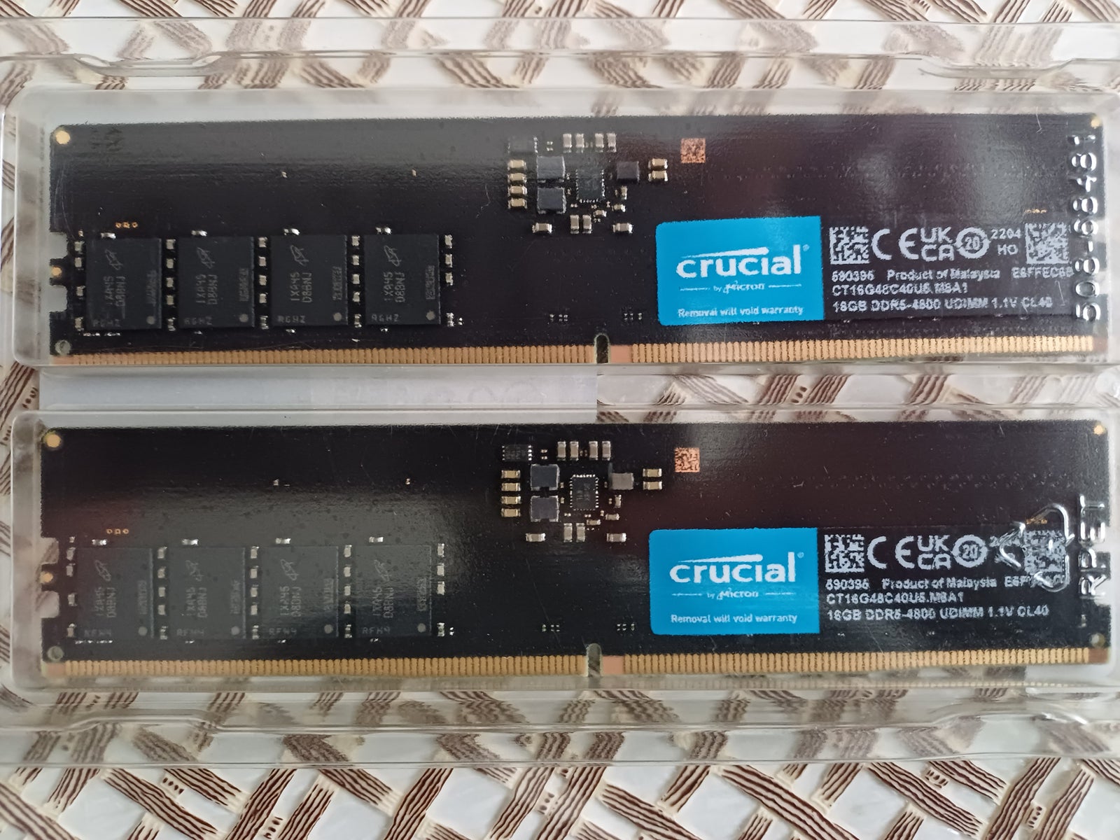 Cruial, 32, DDR5 SDRAM