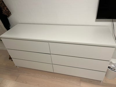 Kommode, b: 160 d: 48 h: 78, Hvid MALM kommode fra IKEA sælges.
Fra røgfrit hjem.
2 øverste skuffer 