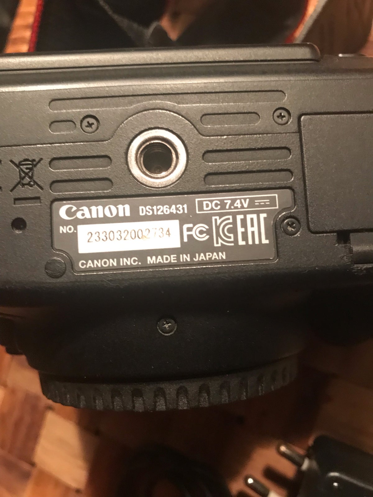 Canon, Canon EOS 700D, spejlrefleks