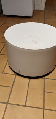 Subwoofer, Bang & Olufsen, B&O Cona, Rimelig, Passiv subwoofer - højttaler er skiftet, så membranen 