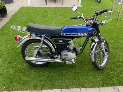 Yamaha DX, 1978, 1500 km, Blå, 

Renoveret og meget velkørende knallert med årgang mach. Der er mang