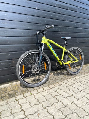 Drengecykel, mountainbike, MBK, 26” Mud DNA , 26 tommer hjul, 7 gear, stelnr. Oplyses Ved Handel, Sp