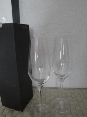 Porcelæn, champagneglas, Erika Lagerbielke, Krystalglas
C 29 cl
H 24 cm

Ubrugt
Original æske

To st