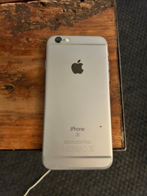 iPhone 6S, 64 GB, aluminium, Rimelig, iPhone 6s 64gb Med original æske og kvittering

Telefonen har 