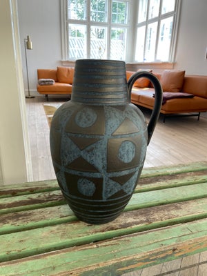 Keramik, West Germany gulvvase (39cm), Flot West Germany vase i den smukkeste jadegrønne og guld nua