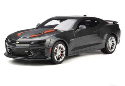 Modelbil, Chevrolet Camaro SS 50Th aniversery , skala 1:18, Super flot og detaljeret modelbil i 1:18