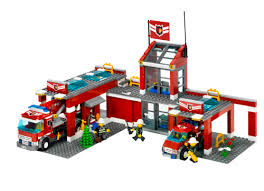 Lego City, 7945, Ældre LEGO City brandstation sælges