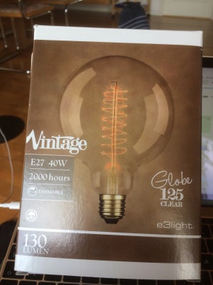 Pære, Vintage Globe 125 clear, Fin Vintage E27 40w 2000 hours, 130 lumen, pære som hyggelampe i orig