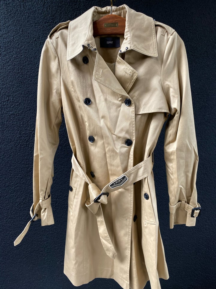 Trenchcoat, str. 38, Esprit