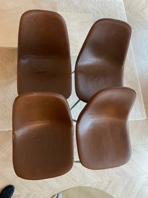 Anden arkitekt, stol, Sælger disse fire spisestole. Brugsspor men er stadig fine. Sælges kun samlet.