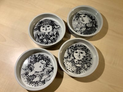 Keramik, Små skåle, Bjørn Wiinblad, 


Bjørn Wiinblad keramik/porcelæn, små skåle:

Den klassiske se