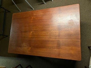 Spisebord, Teak, b: 90 l: 140, Teaktræ spisebord med hollandsk udtræk. Udtrækket måler 2 x 46 cm. (s