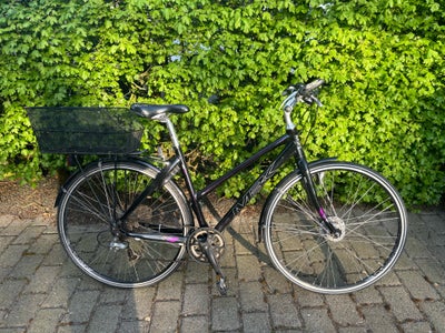 Damecykel,  MBK, CityEgo, 50 cm stel, 7 gear, Driftsikker cykel
Tromle bremse for og bag
Styret kan 