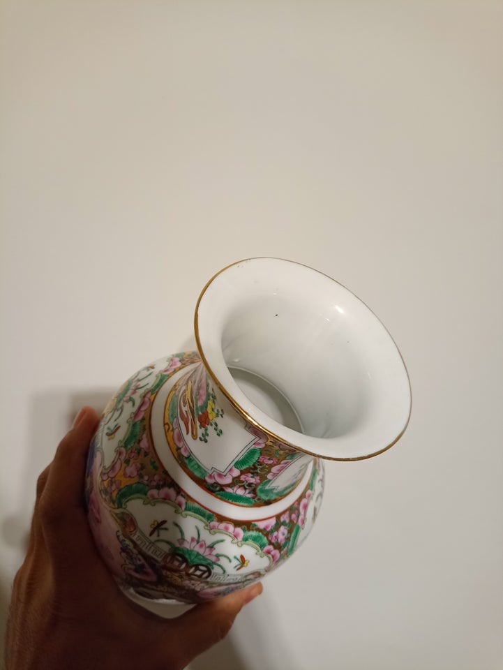 Vase  Kinesisk porcelæn