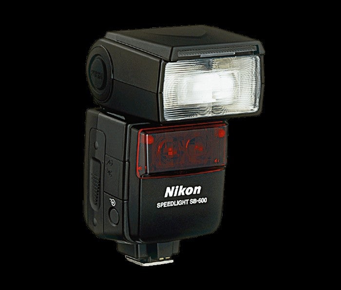 Nikon Nikon D300 , 12.3 megapixel DX format CMOS sensor