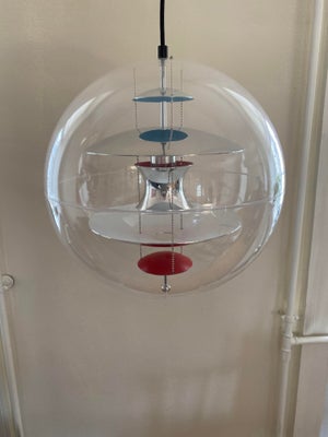Verner Panton, Globe 40 cm, loftslampe, Ikonisk Globe lampe 40 fra Verner Panton. Den er købt i 2010