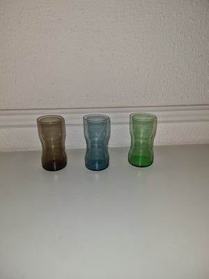 Glas, Sodavandsglas, Holmegaard, Tre smukke farvede antikke sodavandsglas sælges samlet for 375 kr. 