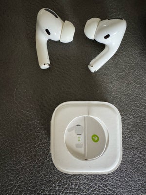 in-ear hovedtelefoner, Apple, Gen 1, Perfekt, Et par AirPods Pro Gen 1 velholdt ,alt tilbehør medføl