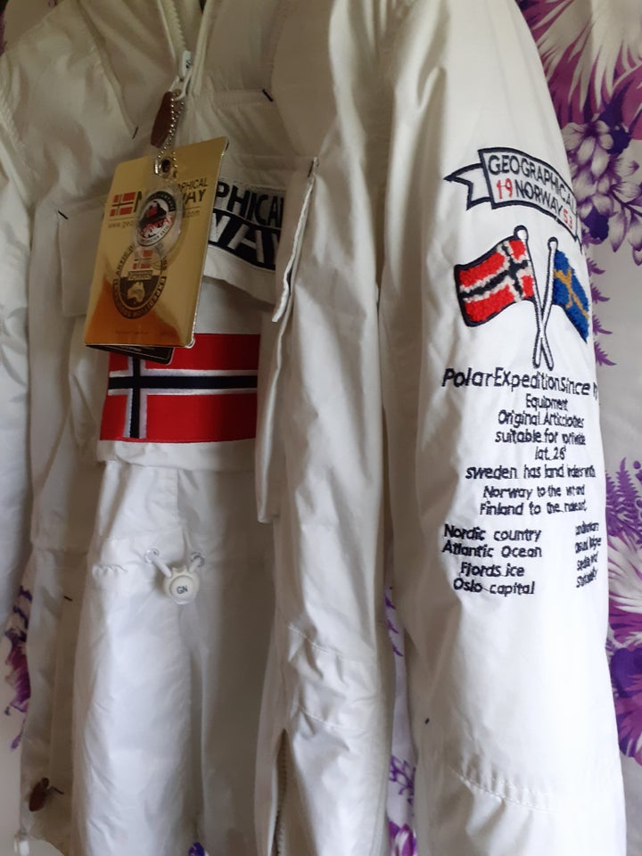 Jakke, str. 36, Geographical Norway