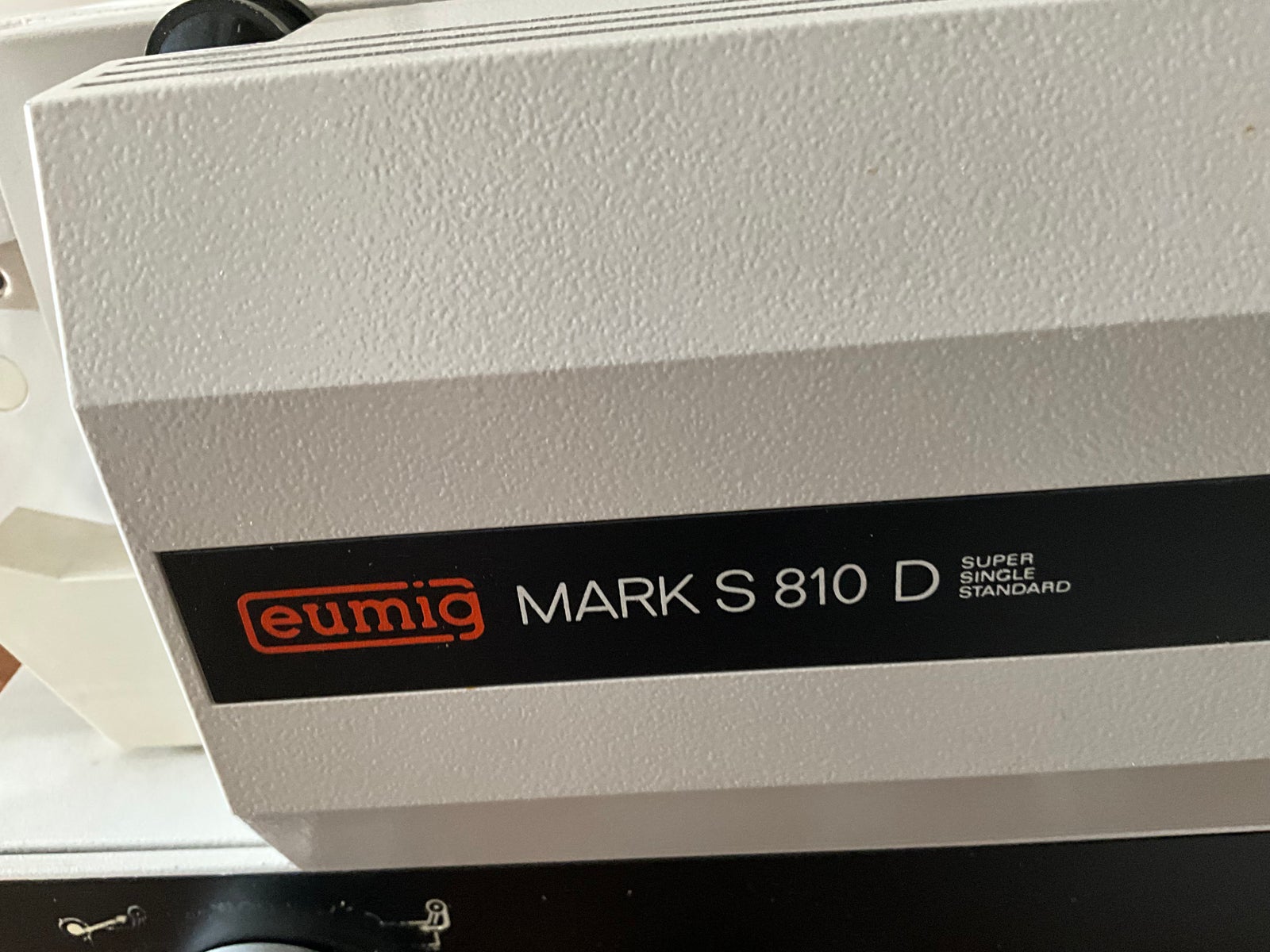 eumig MARK S 810 D, God