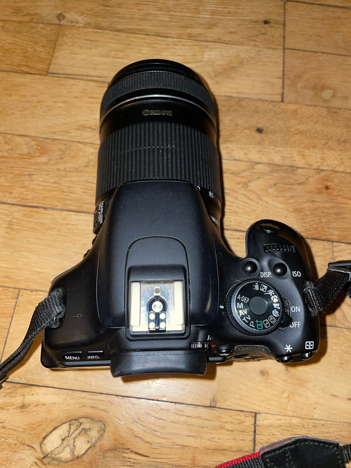 Canon, 18-135 x optisk zoom, Perfekt