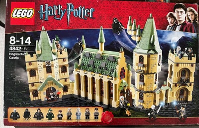 Lego Harry Potter, 4842, Hogwarts-legosæt komplet med figurer, manualer og original emballage 