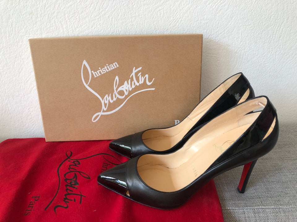 Uventet klæde maternal Stiletter, str. 37, Christian Louboutin – dba.dk – Køb og Salg af Nyt og Brugt Uventet klæde maternal Stiletter, str. 37, Christian Louboutin – dba.dk – Køb og Salg af Nyt og Brugt