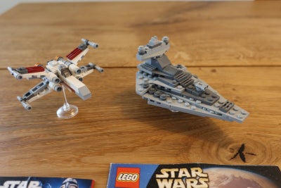 Lego Star Wars, 4492 Star Destroyer + 30051 X-wing Fighter sælges samlet med samlevejledninger.
Inkl