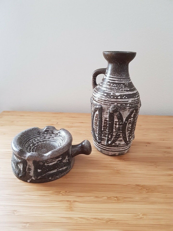 Keramik, Flaske/vase og askebæger/skål, retro