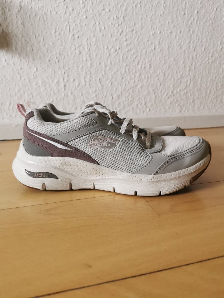 Sneakers, str. 38, Skechers air cooled ArchFit