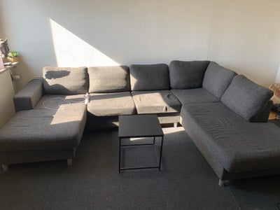 Chaiselong, Alle møbler for 1000kr!

Includeret: Sofa, 2x Seng, Sove-Sofa, Spise bord, 4x Stole, Stu